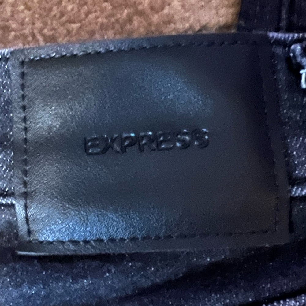 Express High Rise Straight Leg Jeans - Picture 4 of 4